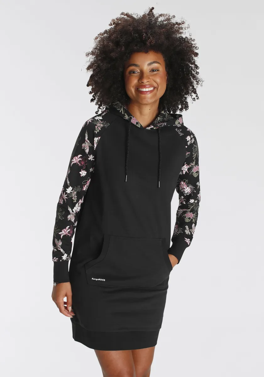 Платье-свитер KangaROOS с принтованными рукавами реглан и капюшоном, черный
Платье-свитер KangaROOS с принтованными рукавами реглан и капюшоном, черный
