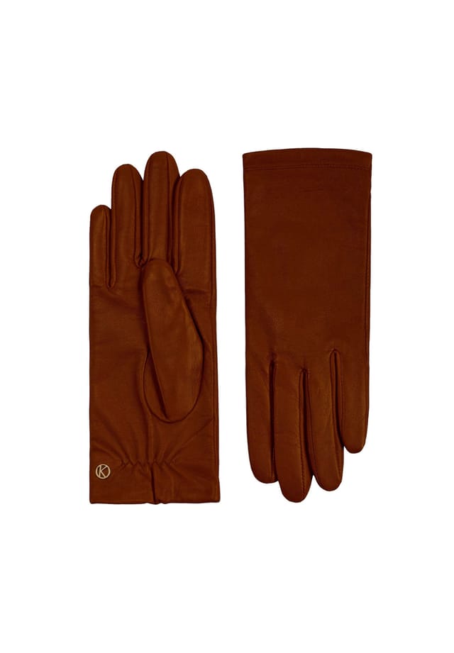 Кожаные перчатки Челси Otto Kessler, цвет tobacco
Кожаные перчатки Челси Otto Kessler, цвет tobacco
