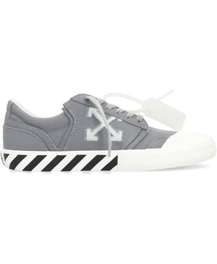 Кроссовки Vulc с выбритыми висками Off White, серый
Кроссовки Vulc с выбритыми висками Off White, серый