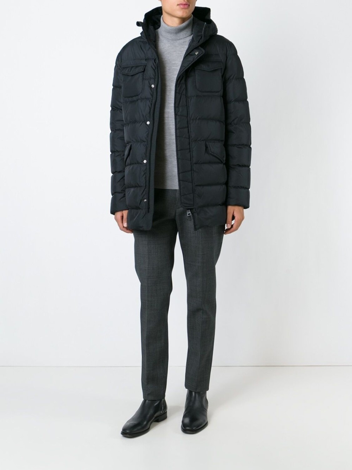 Herno дутая куртка, черный
Herno дутая куртка, черный