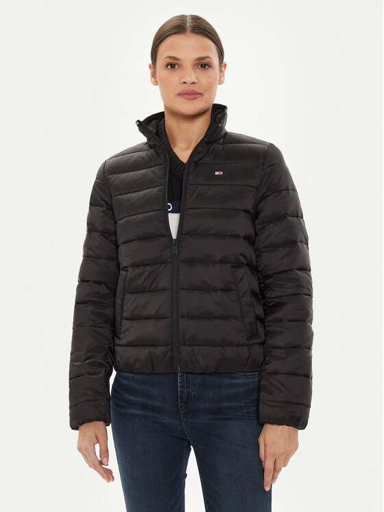 Пуховик стандартного кроя Tommy Hilfiger, черный
Пуховик стандартного кроя Tommy Hilfiger, черный