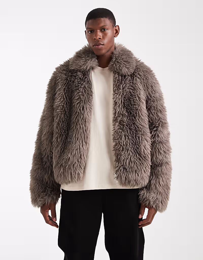 Коричневая куртка-харрингтон из искусственного меха Asos Design
Коричневая куртка-харрингтон из искусственного меха Asos Design