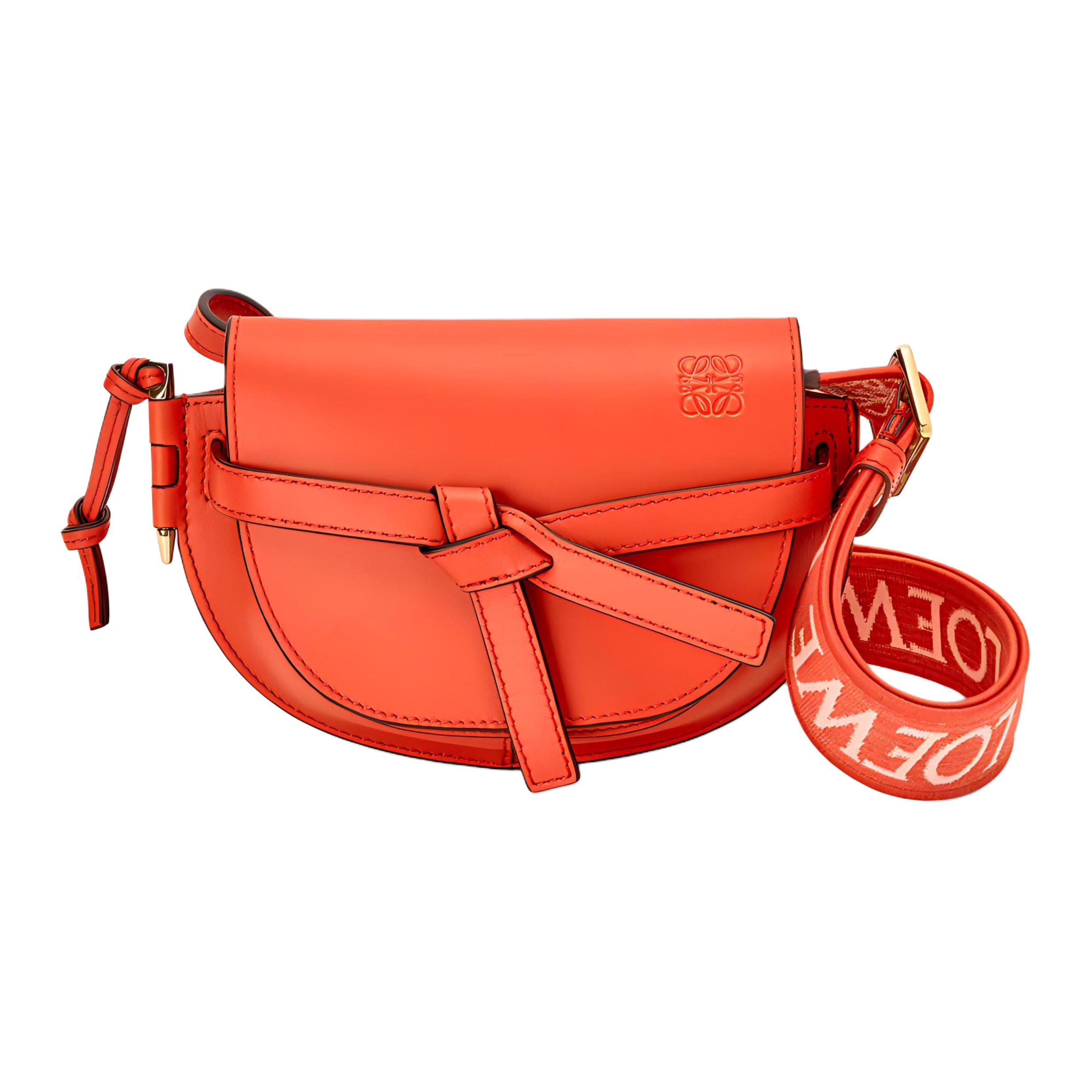 Сумка кросс-боди Gate LOEWE
Сумка кросс-боди Gate LOEWE