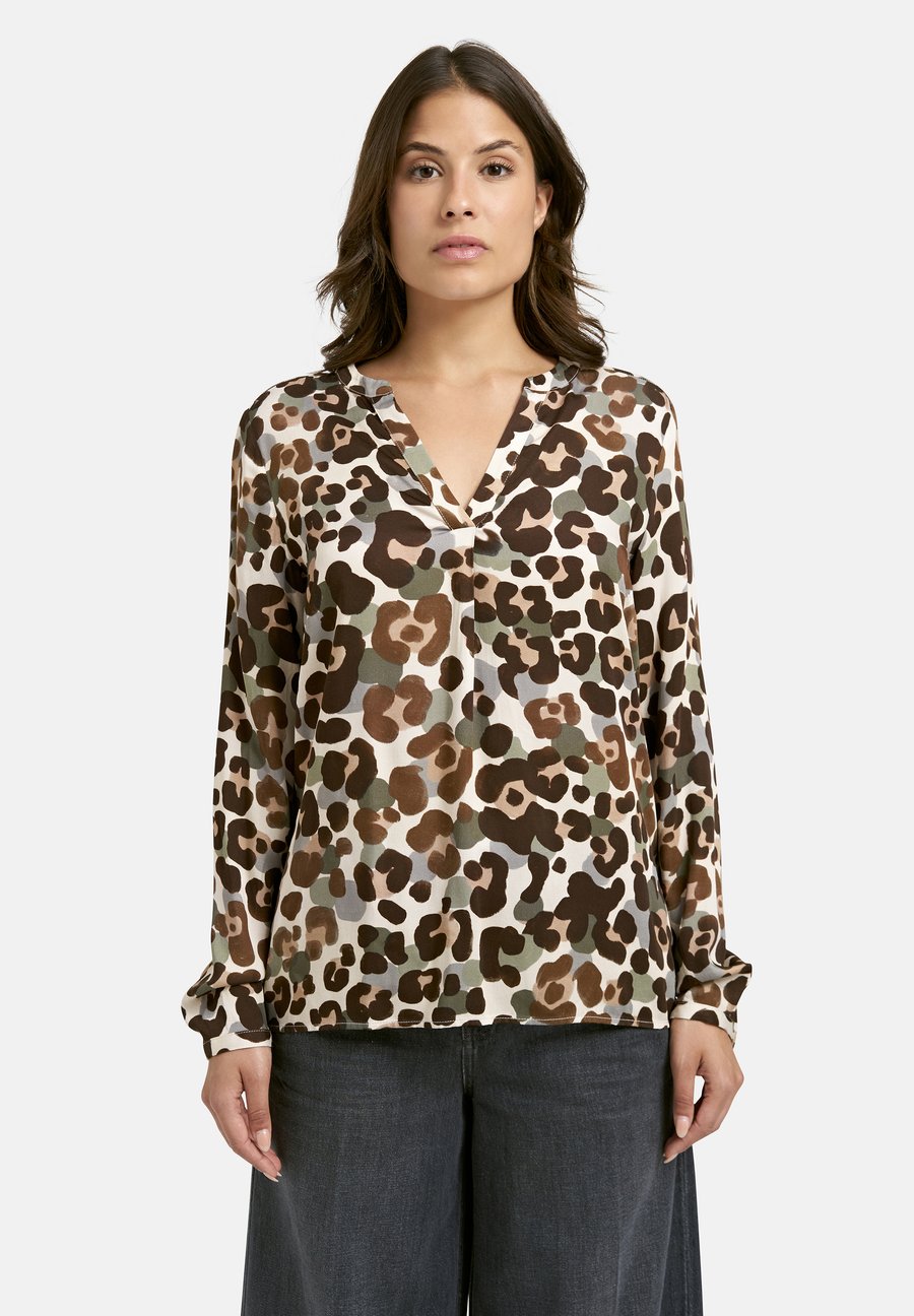 Блуза Smith&Soul V-Ausschnitt, Multicoloured/Multi-Coloured
Блуза Smith&Soul V-Ausschnitt, Multicoloured/Multi-Coloured