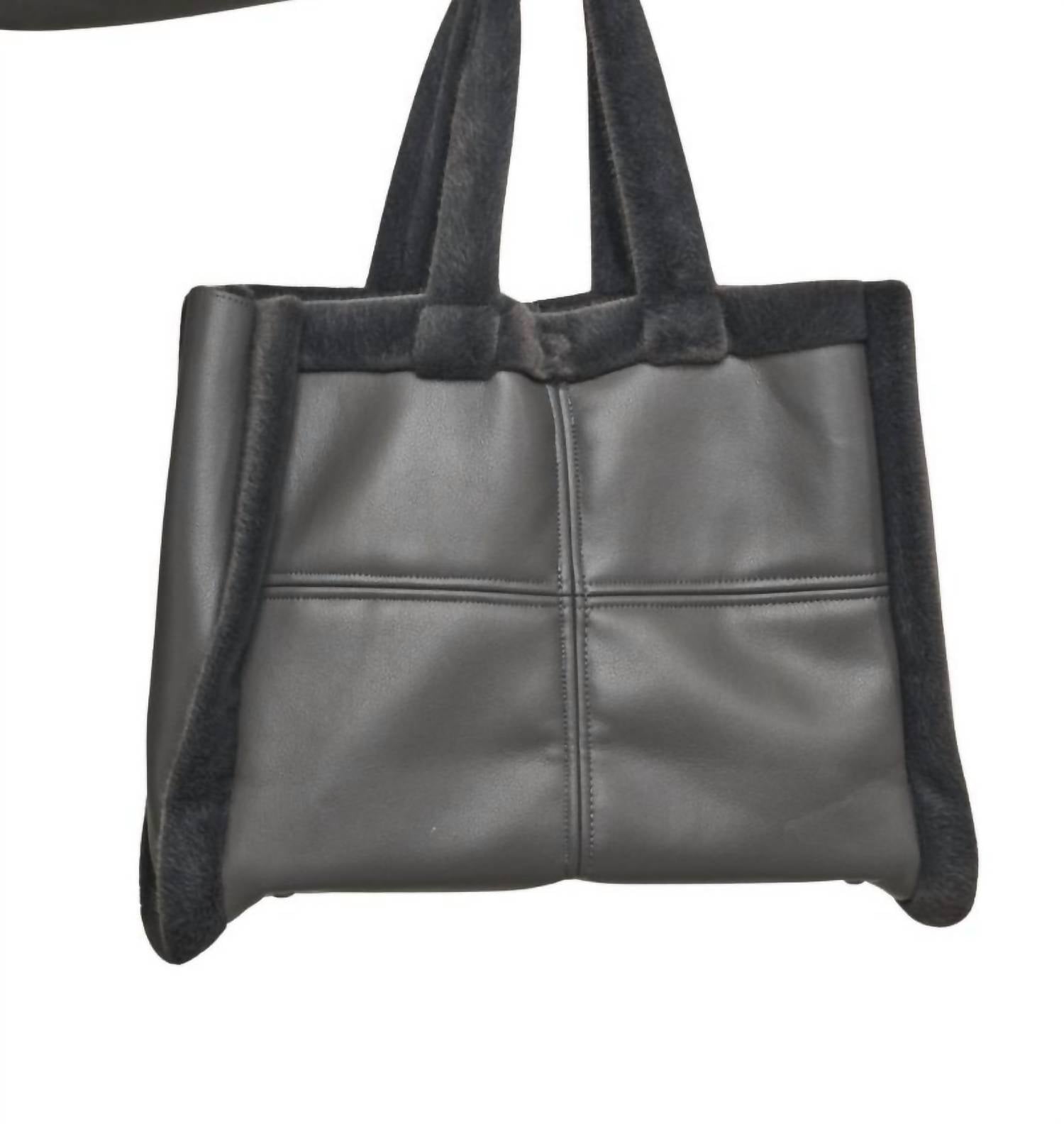 Сумка-шоппер Jasmin Big Shopper, графитовая, черная RINO & PELLE
Сумка-шоппер Jasmin Big Shopper, графитовая, черная RINO & PELLE