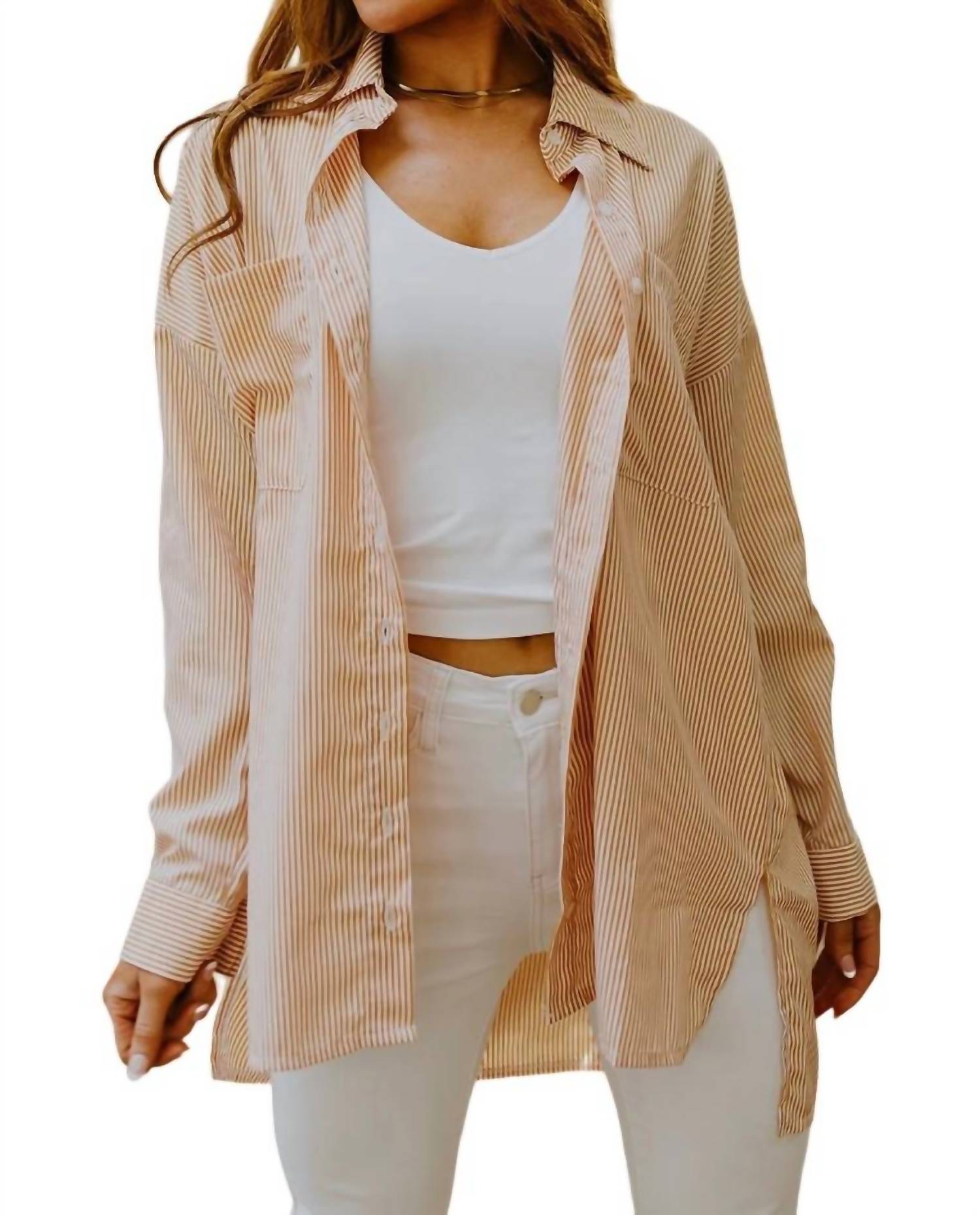 Легкая на вид полосатая рубашка на пуговицах желтого цвета ZENANA
Легкая на вид полосатая рубашка на пуговицах желтого цвета ZENANA