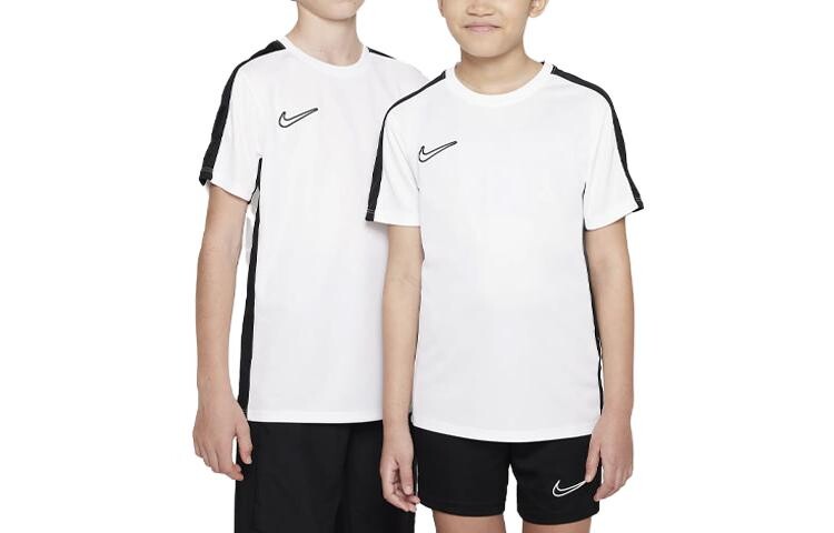 Детская футболка Nike, белый
Детская футболка Nike, белый