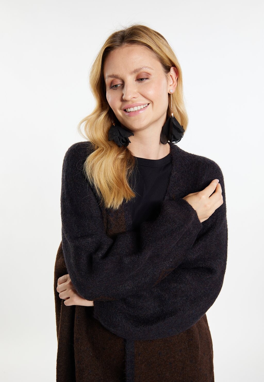 Кардиган CARNEA usha, коричневый
Кардиган CARNEA usha, коричневый