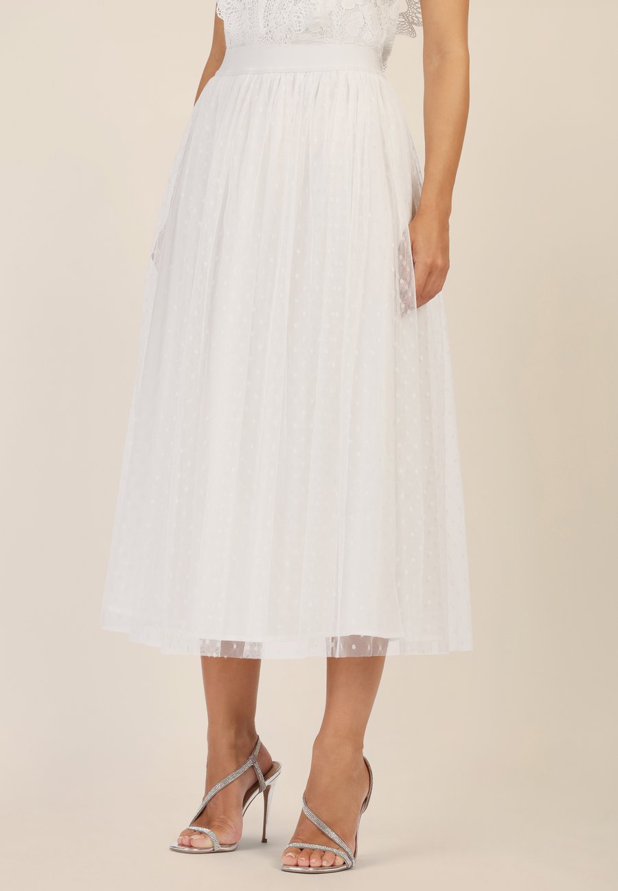 Юбка Apart A-line skirt, Creme/White
Юбка Apart A-line skirt, Creme/White