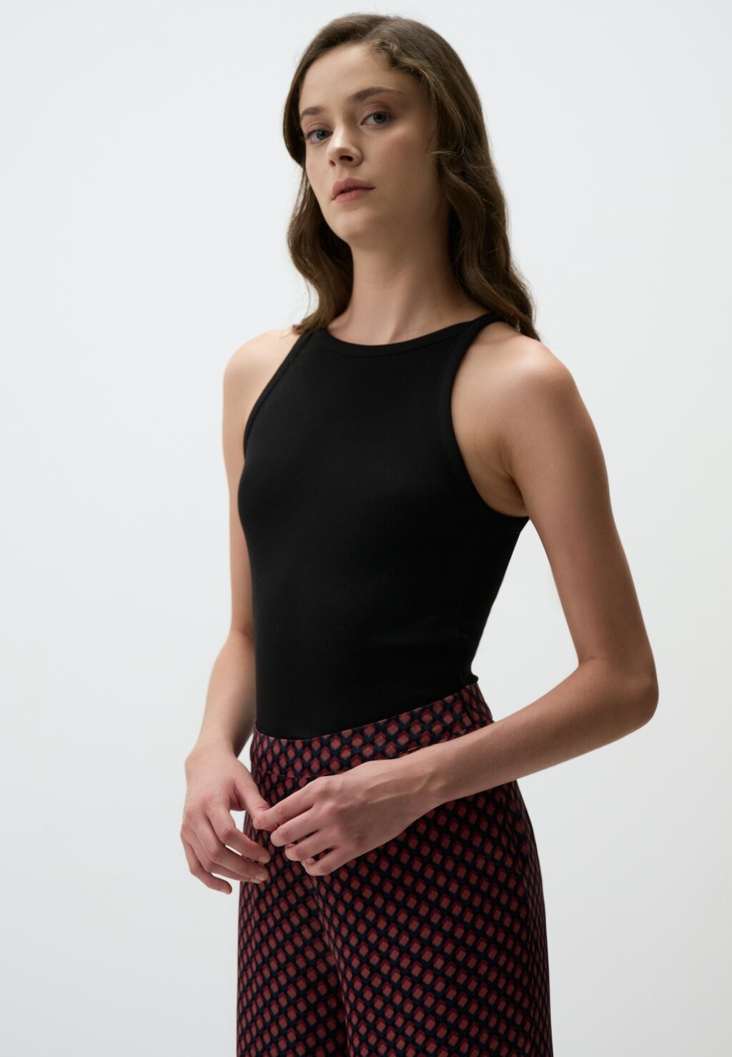 Топ TANK Jimmy Key, черный
Топ TANK Jimmy Key, черный