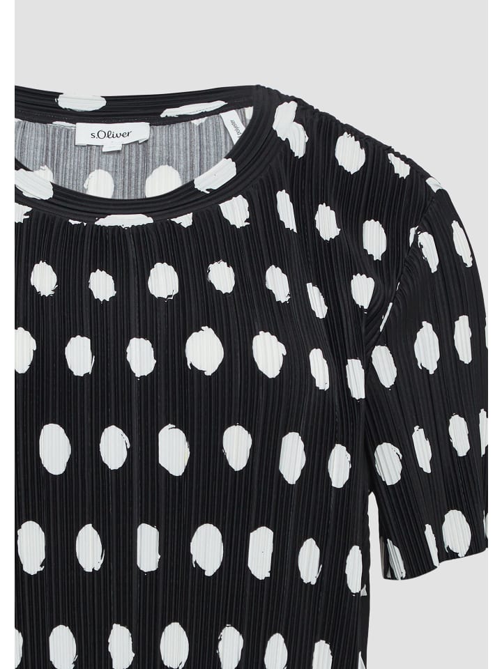 Футболка s.Oliver, черный
Футболка s.Oliver, черный