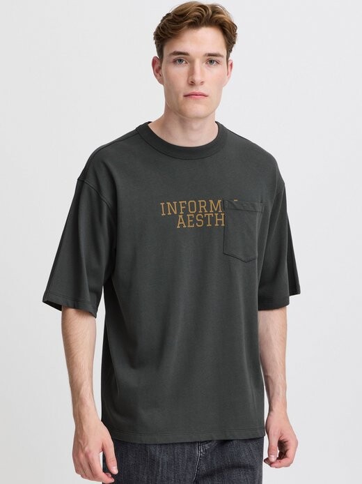 Футболка с надписью Casual Friday, серый
Футболка с надписью Casual Friday, серый