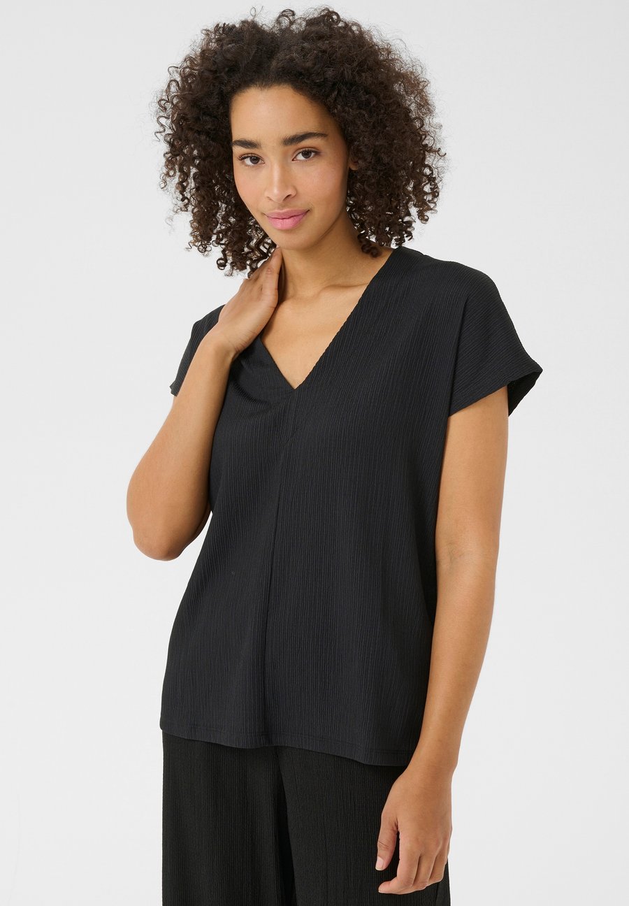 Футболка Kaffe KAANIKA WITH V-NECK, Black Deep/Mottled Black, Черный, Футболка Kaffe KAANIKA WITH V-NECK, Black Deep/Mottled Black
Футболка Kaffe KAANIKA WITH V-NECK, Black Deep/Mottled Black, Черный, Футболка Kaffe KAANIKA WITH V-NECK, Black Deep/Mottled Black