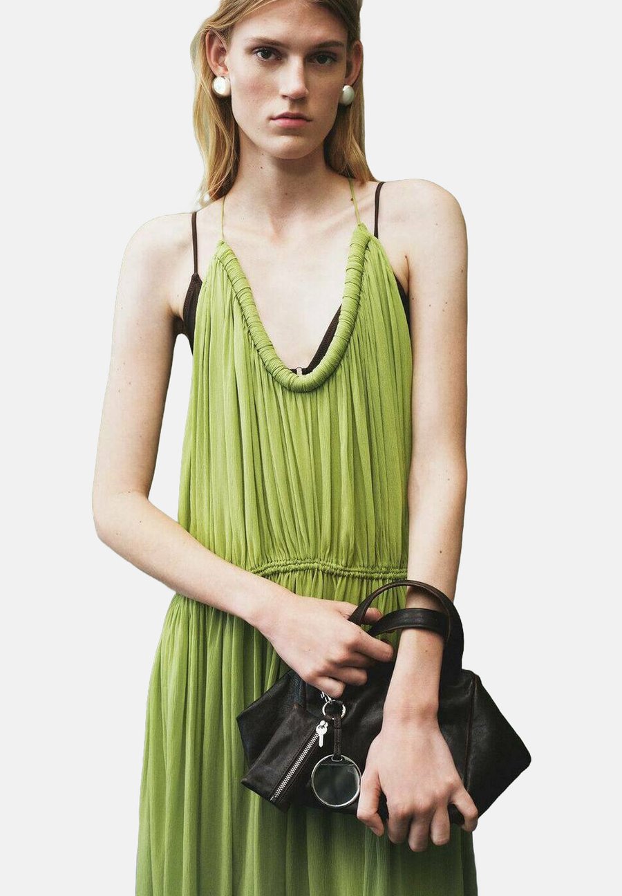 Платье Mango Maxi dress, Green
Платье Mango Maxi dress, Green