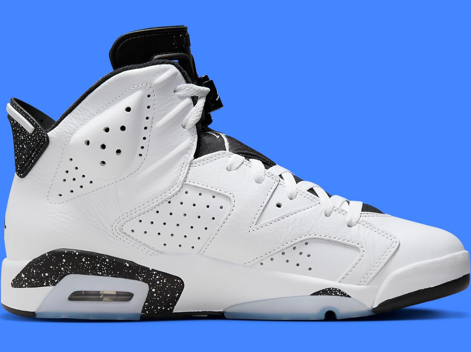 Мужские кроссовки Nike Air Jordan 6 Retro, белый/черный
Мужские кроссовки Nike Air Jordan 6 Retro, белый/черный