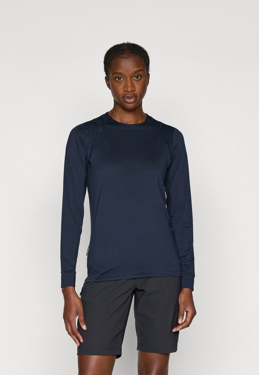 Топ Endura SINGLETRACK , Midnight Navy/Blue
Топ Endura SINGLETRACK , Midnight Navy/Blue