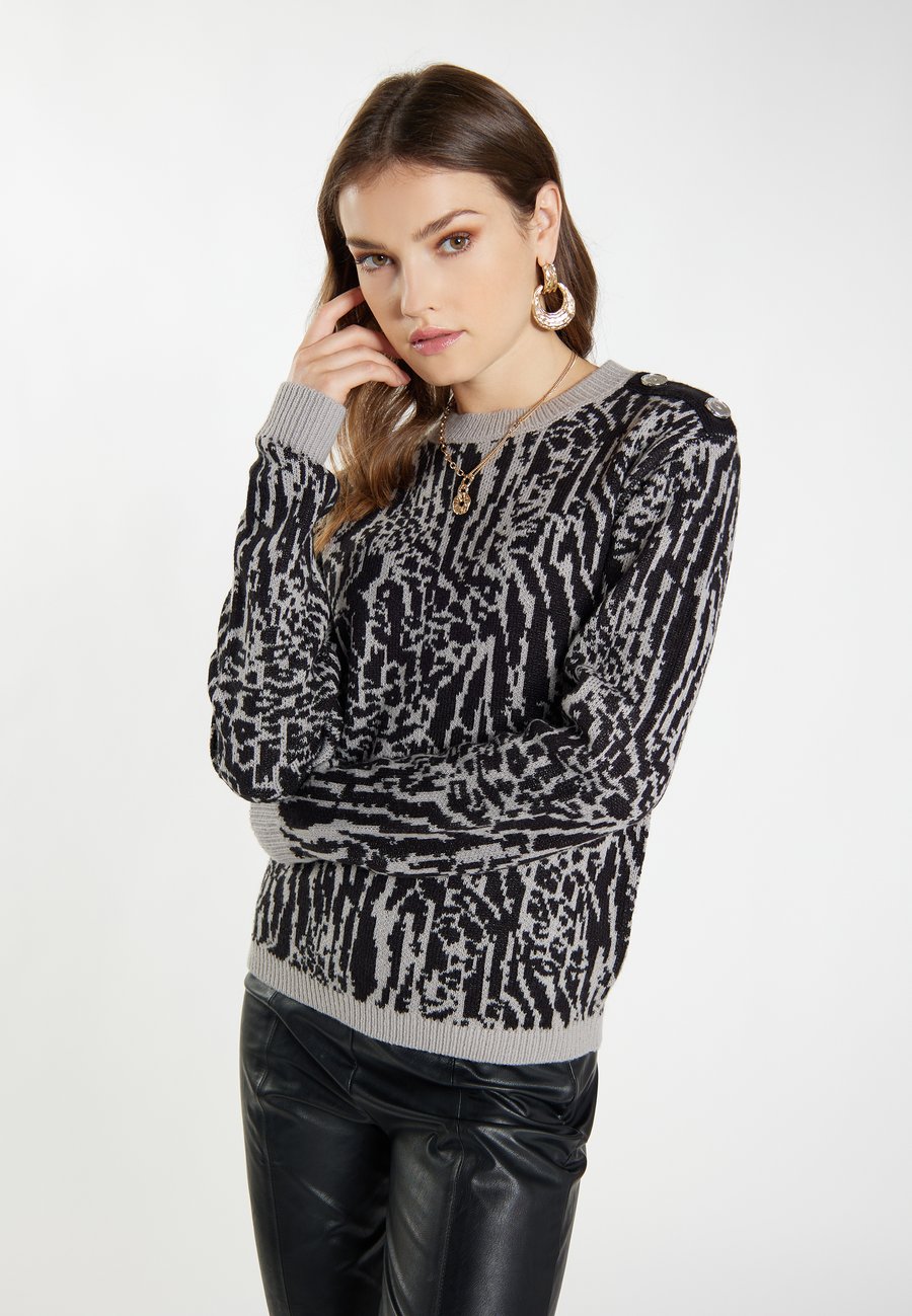 Джемпер faina Jumper, Grau Schwarz/Grey
Джемпер faina Jumper, Grau Schwarz/Grey