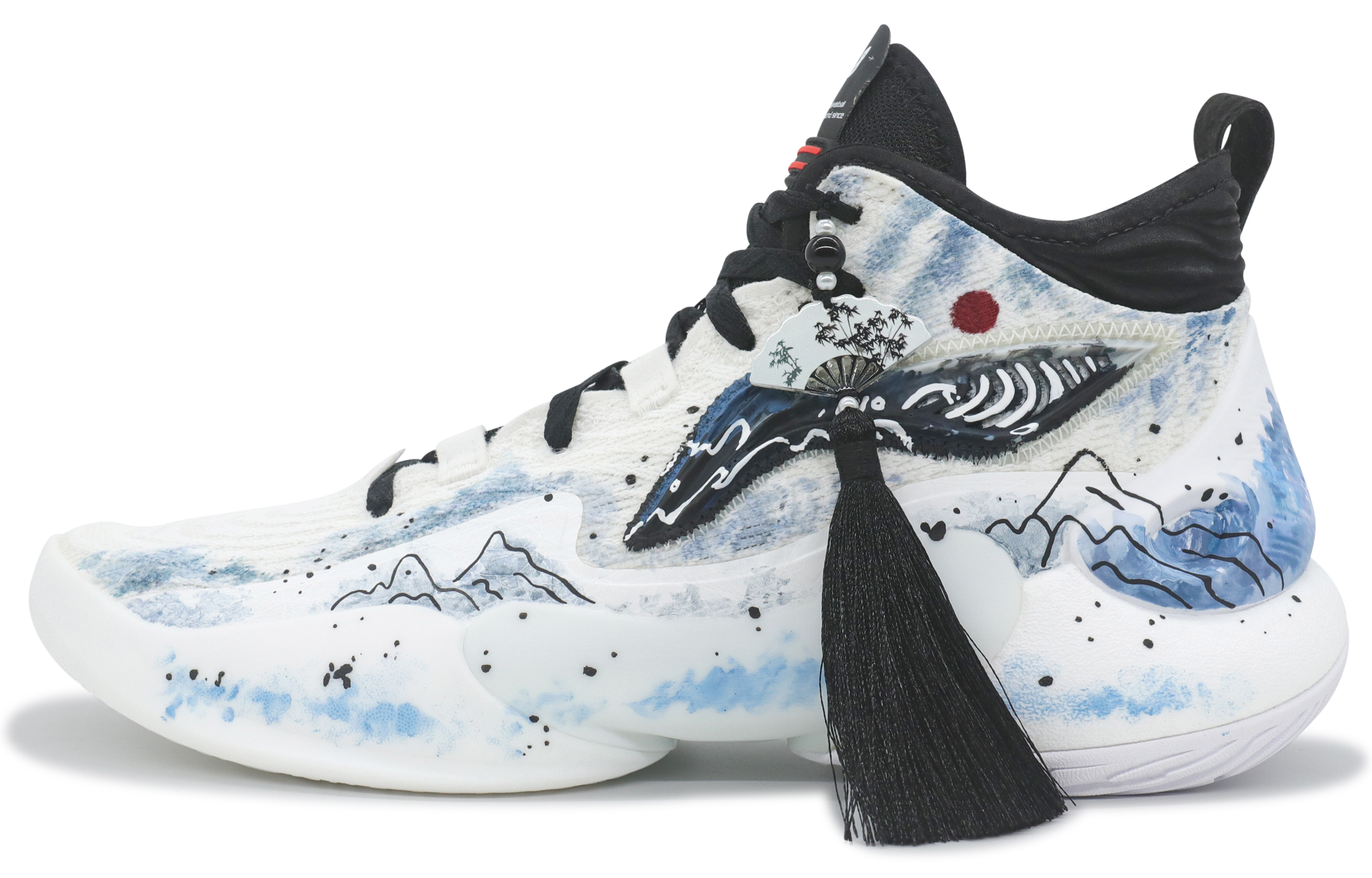 LINING Баскетбольные кроссовки YuShuai 18 с противоскользящей подошвой, износостойкие, с отскоком, средней высоты, цвет небесно-голубой
LINING Баскетбольные кроссовки YuShuai 18 с противоскользящей подошвой, износостойкие, с отскоком, средней высоты, цвет небесно-голубой