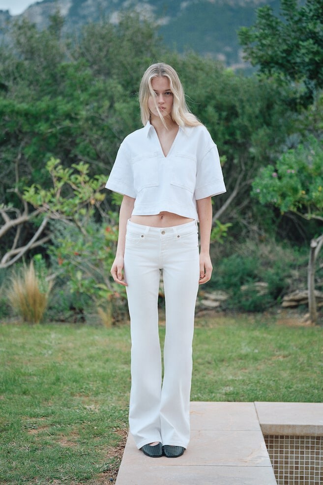 Расклешенные джинсы с низкой посадкой H&M, бежевый
Расклешенные джинсы с низкой посадкой H&M, бежевый