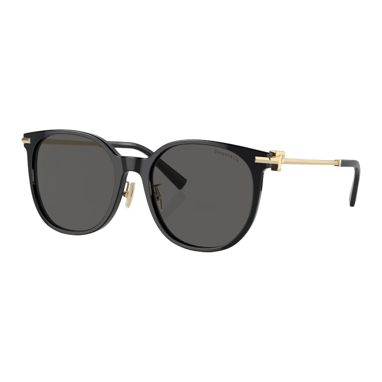 Солнцезащитные очки Tiffany & Co с круглой оправой
Солнцезащитные очки Tiffany & Co с круглой оправой