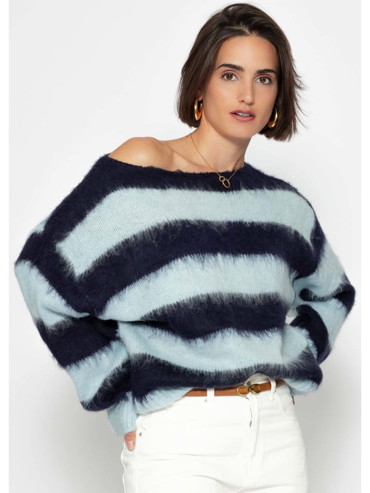 Полосатый свитер синего цвета SASSYCLASSY
Полосатый свитер синего цвета SASSYCLASSY