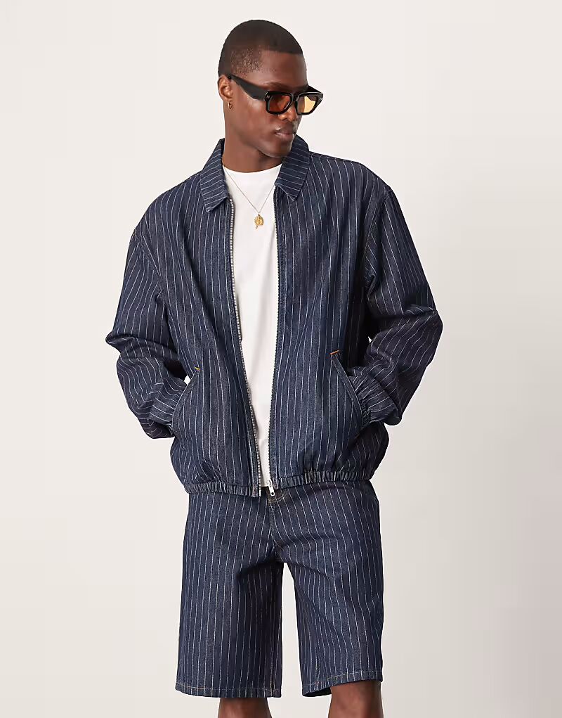 ASOS DESIGN coord свободная джинсовая куртка в тонкую полоску с узором в тонкую полоску
ASOS DESIGN coord свободная джинсовая куртка в тонкую полоску с узором в тонкую полоску