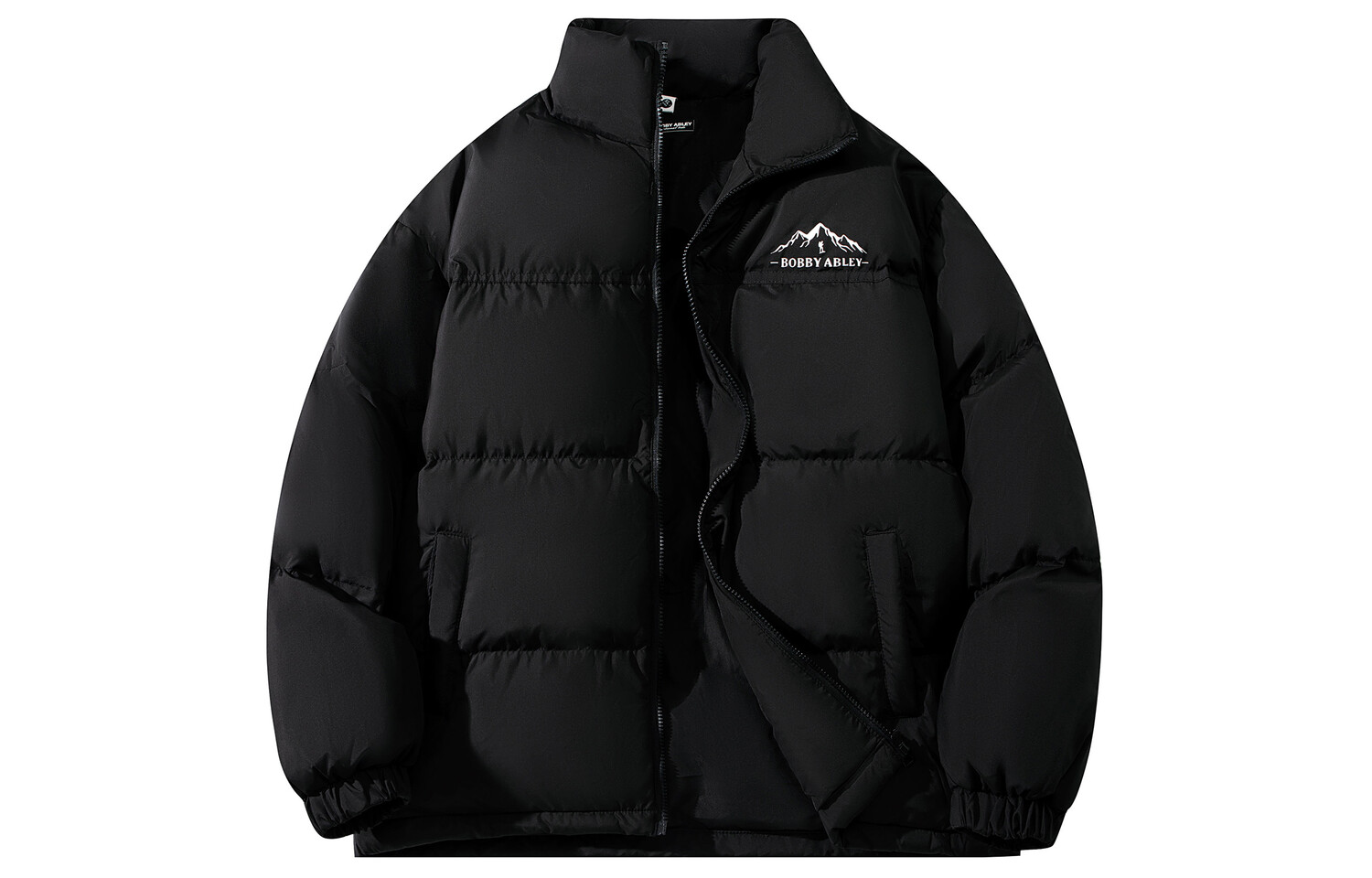 Пуховик унисекс BOBBY ABLEY, Черный (входит в толстовку)
Пуховик унисекс BOBBY ABLEY, Черный (входит в толстовку)