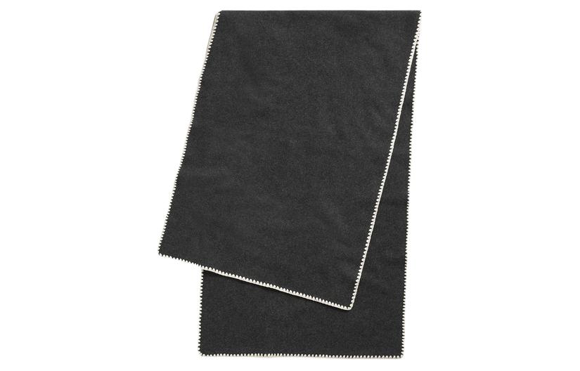 Totême Вышитая Шаль TOTEME
Totême Вышитая Шаль TOTEME