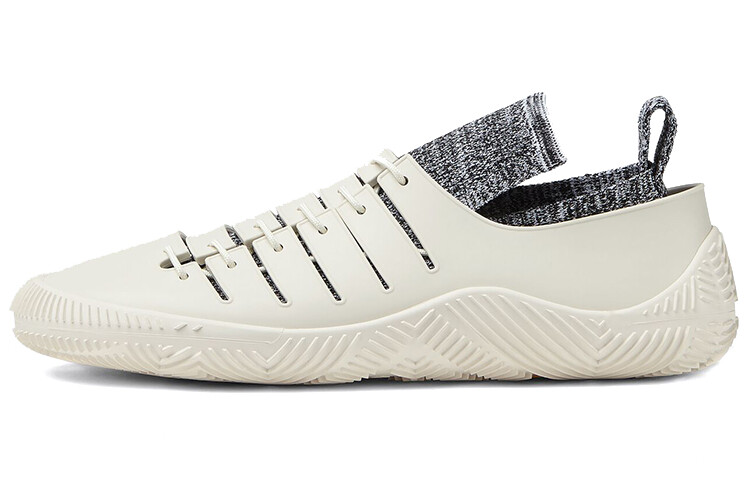 Кроссовки для бега Climber мужские с низким верхом белого цвета Bottega Veneta
Кроссовки для бега Climber мужские с низким верхом белого цвета Bottega Veneta