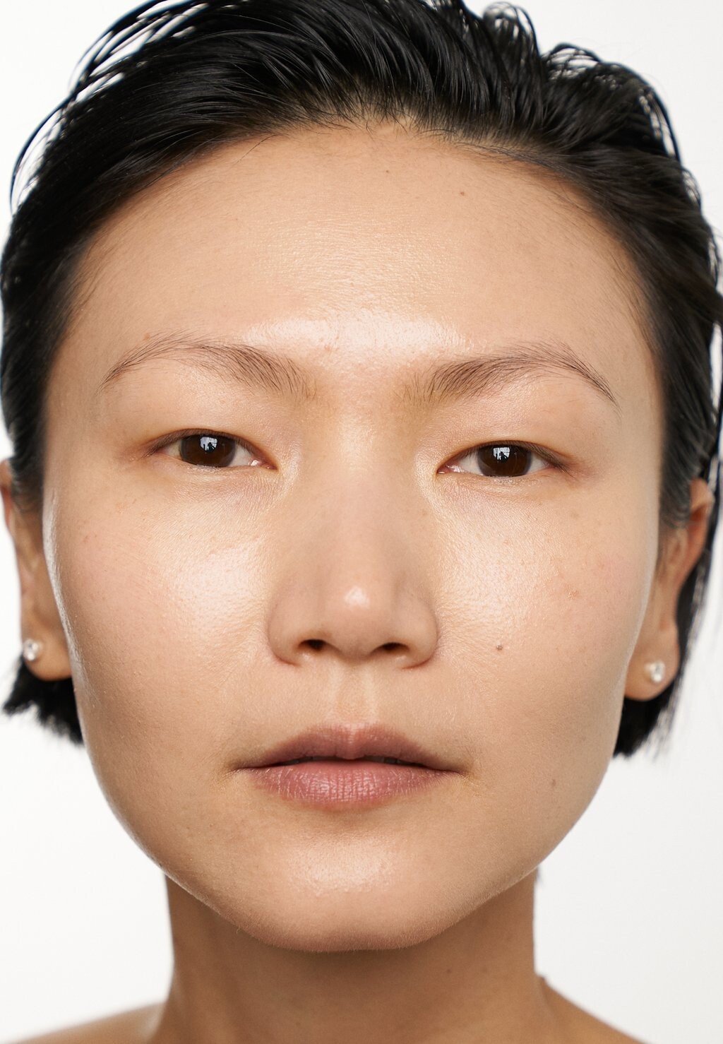 Тональный дневной уход HALO HEALTHY GLOW ALL-IN-ONE TINTED MOISTURIZER SPF25 Smashbox, цвет 1 fair
Тональный дневной уход HALO HEALTHY GLOW ALL-IN-ONE TINTED MOISTURIZER SPF25 Smashbox, цвет 1 fair