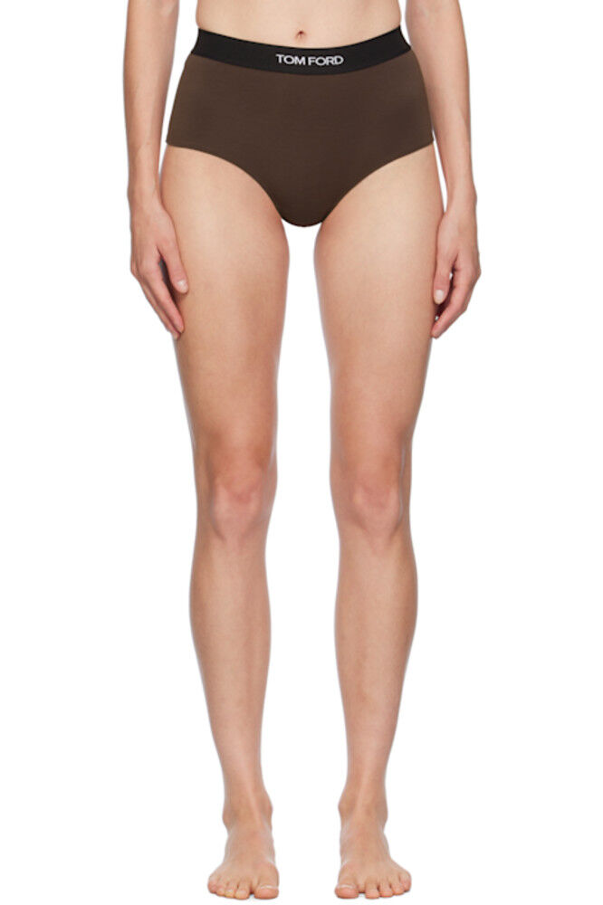 Коричневые фирменные трусы из модала TOM FORD
Коричневые фирменные трусы из модала TOM FORD