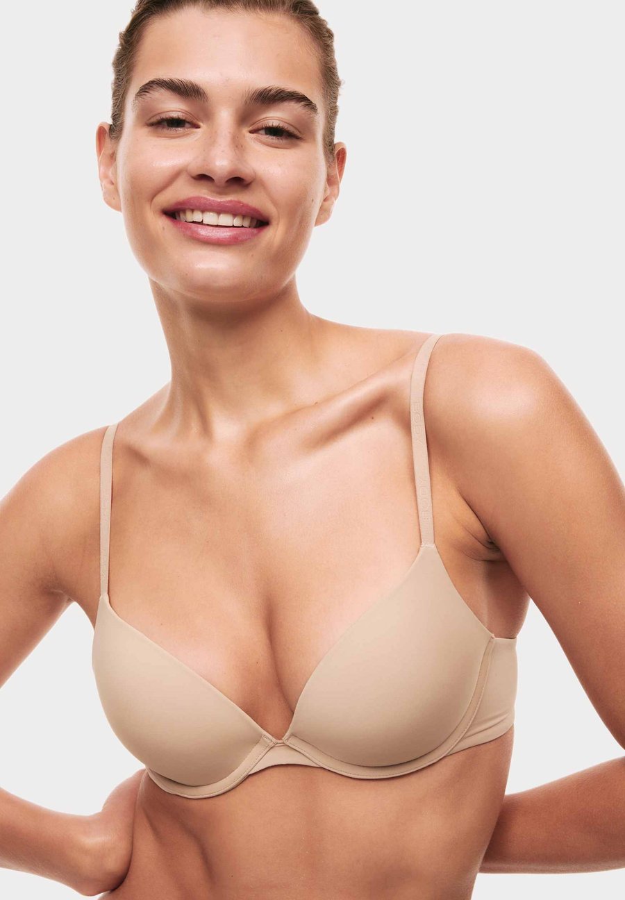 Бюстгальтер Marks & Spencer FLEXIFIT, Rose Quartz/Mottled Pink
Бюстгальтер Marks & Spencer FLEXIFIT, Rose Quartz/Mottled Pink