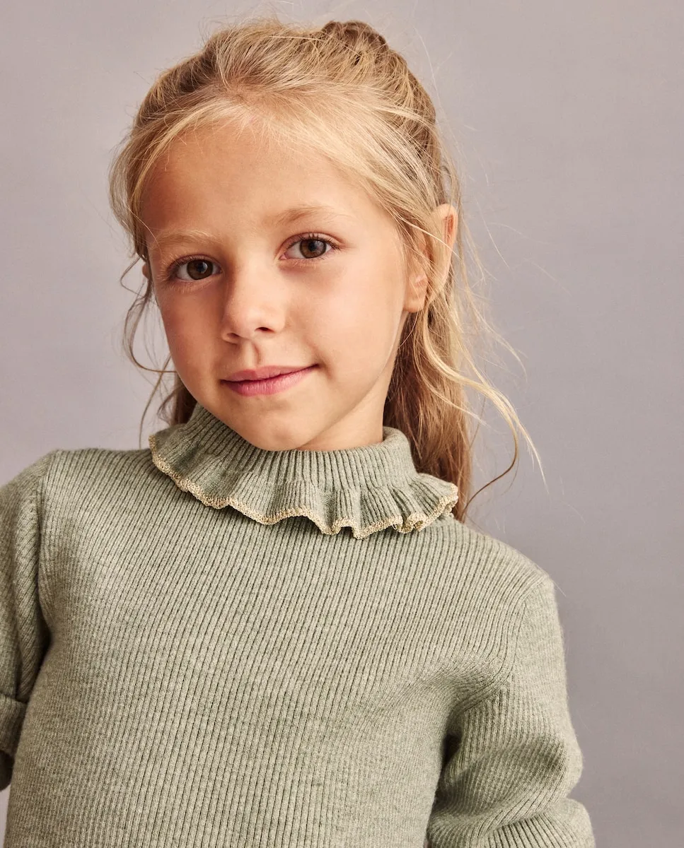 Детский джемпер в рубчик с люрекс-деталями Coconut El Corte Inglés, зеленый
Детский джемпер в рубчик с люрекс-деталями Coconut El Corte Inglés, зеленый