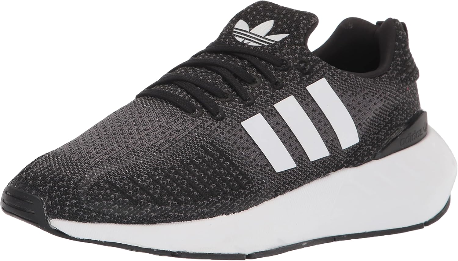 Мужские кроссовки adidas Swift Run 22, белый/черный/серый
Мужские кроссовки adidas Swift Run 22, белый/черный/серый