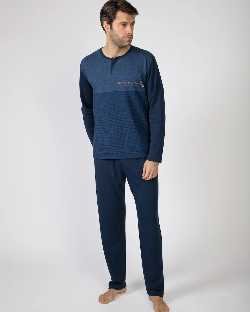 Мужской длинный трикотажный пижама Massana, темно-синий
Мужской длинный трикотажный пижама Massana, темно-синий