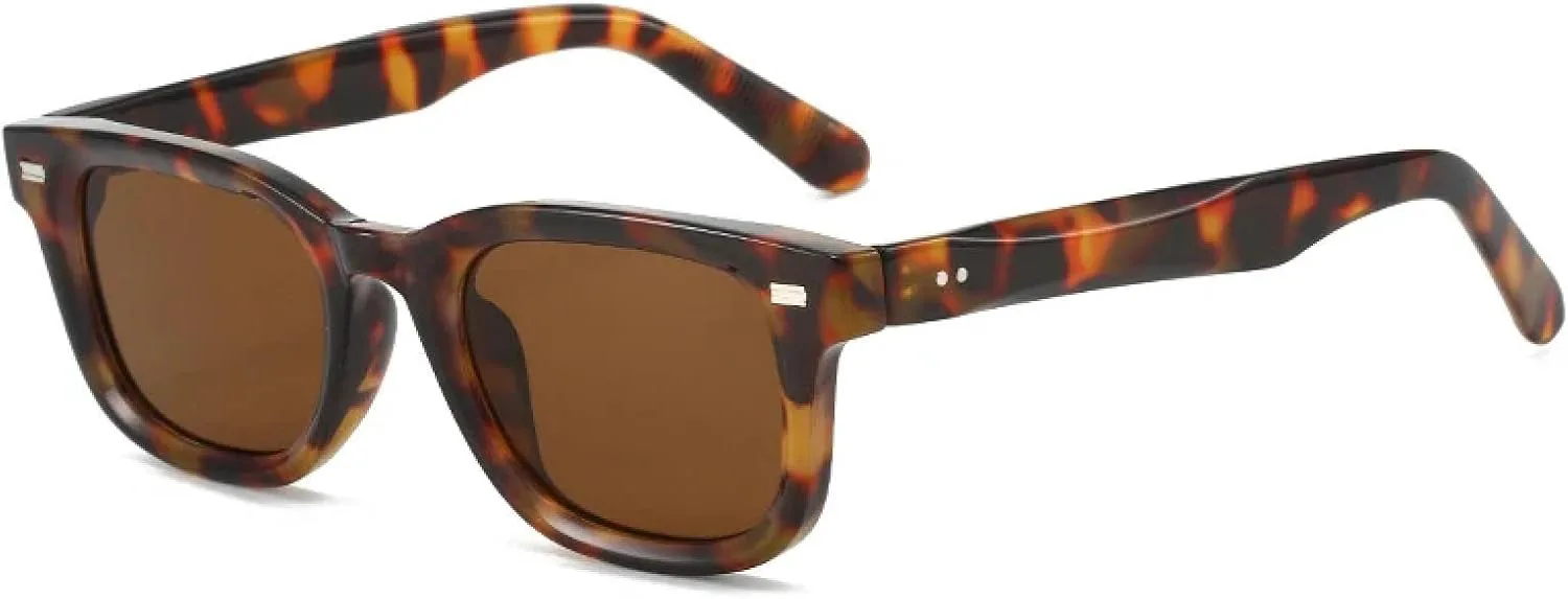 Солнцезащитные очки с защитой от УФ-излучения UV400 | Женские, темно-зеленые, с заклепками, для занятий спортом на открытом воздухе и вождения DSVIGF, Leopard Tea
Солнцезащитные очки с защитой от УФ-излучения UV400 | Женские, темно-зеленые, с заклепками, для занятий спортом на открытом воздухе и вождения DSVIGF, Leopard Tea