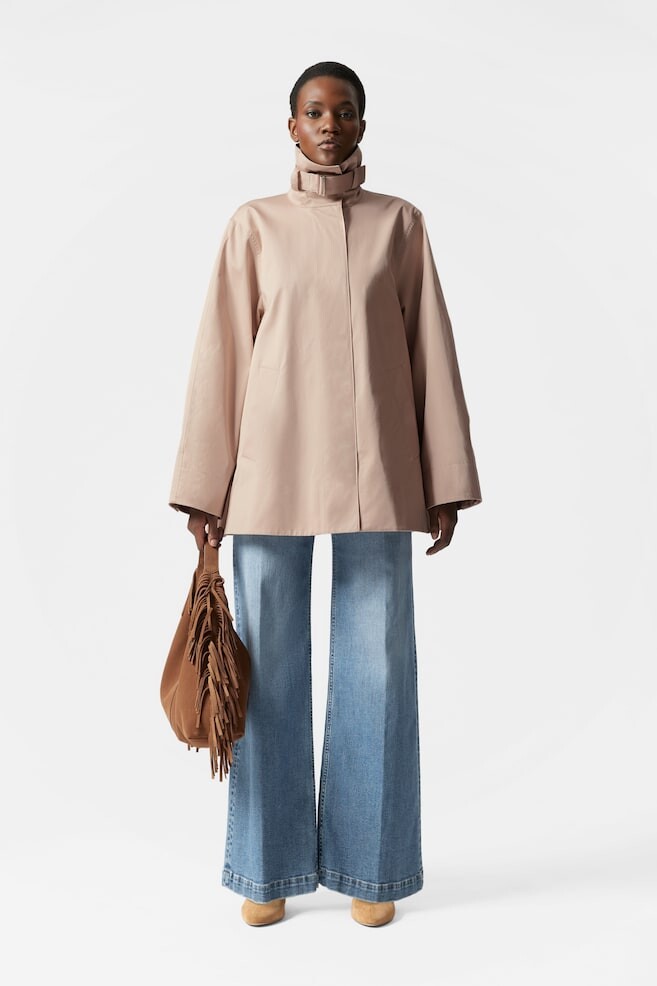 Жакет А-силуэта с воротником-трубой & Other Stories, бежевый
Жакет А-силуэта с воротником-трубой & Other Stories, бежевый