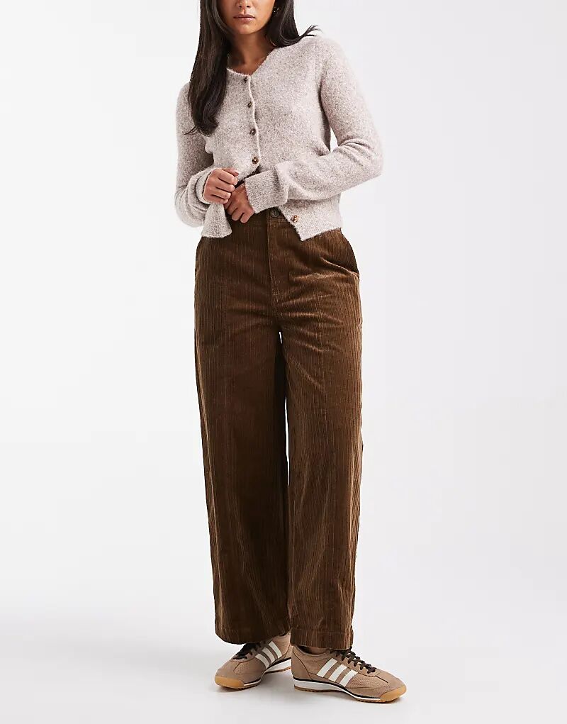 Широкие вельветовые брюки-грейзеры ASOS DESIGN цвета бисквита
Широкие вельветовые брюки-грейзеры ASOS DESIGN цвета бисквита