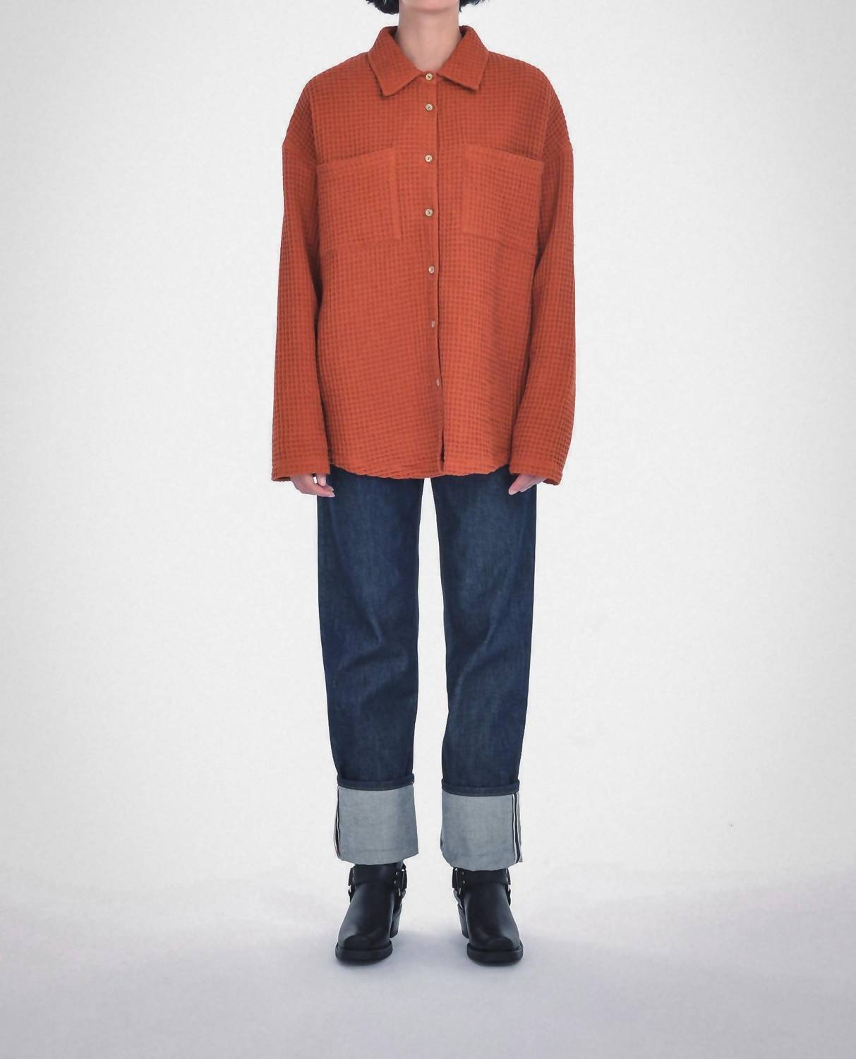 Футболка Lanca Waffle In Flame Paper Label
Футболка Lanca Waffle In Flame Paper Label