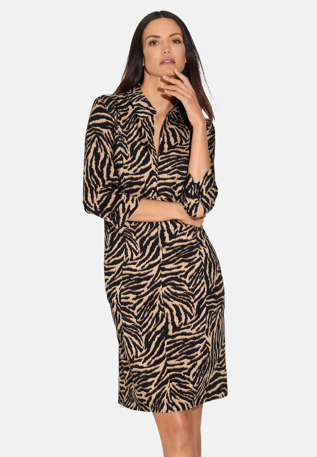 Платье-рубашка MADELEINE, черный
Платье-рубашка MADELEINE, черный