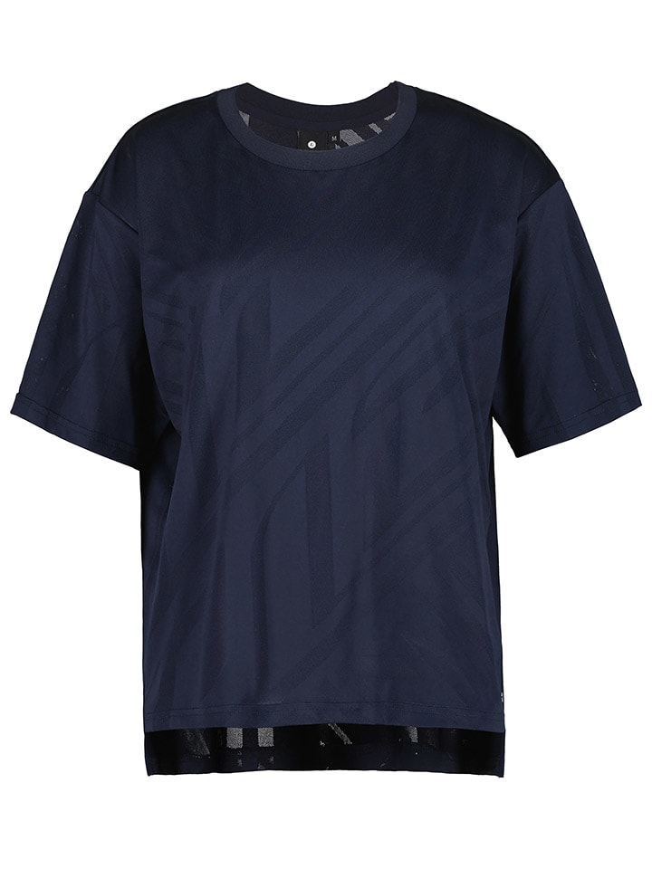 Футболка LUHTA, темно-синий
Футболка LUHTA, темно-синий