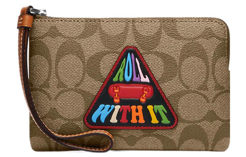 COACH Женская коричневая сумка-кошелёк на запястье малого размера с угловой молнией из холста и кожи
COACH Женская коричневая сумка-кошелёк на запястье малого размера с угловой молнией из холста и кожи