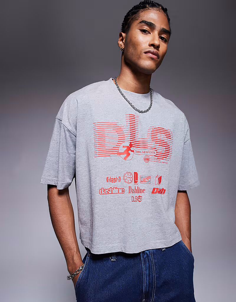 Укороченная футболка оверсайз от ASOS DESIGN со спортивной графикой серого меланжевого цвета 
Укороченная футболка оверсайз от ASOS DESIGN со спортивной графикой серого меланжевого цвета