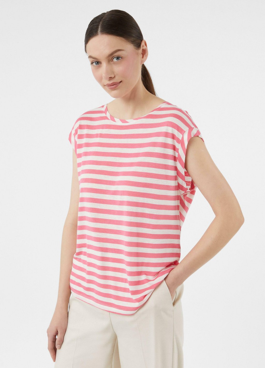 Футболка с принтом comma, розовый
Футболка с принтом comma, розовый