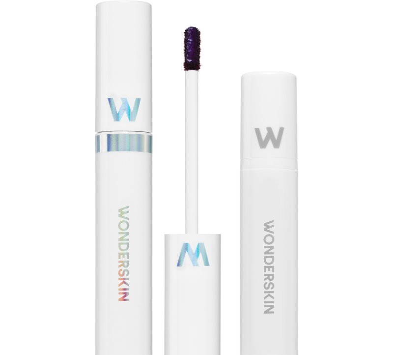 WONDERSKIN Wonder Blading Lip Stain Kit отшелушивающая губная помада, оттенок Glamorous 4 мл
WONDERSKIN Wonder Blading Lip Stain Kit отшелушивающая губная помада, оттенок Glamorous 4 мл