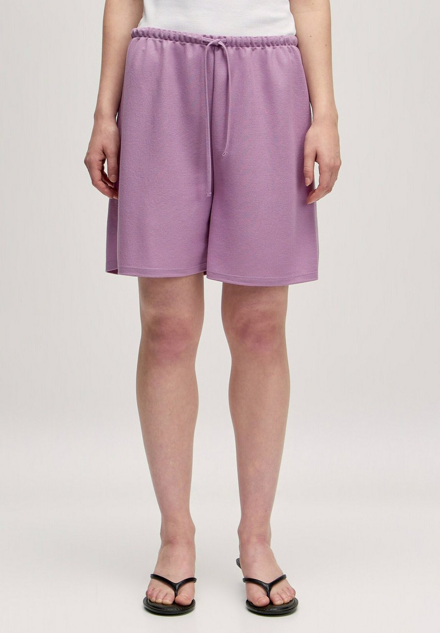 Шорты EDITED ROSANNA, Lila/Purple
Шорты EDITED ROSANNA, Lila/Purple
