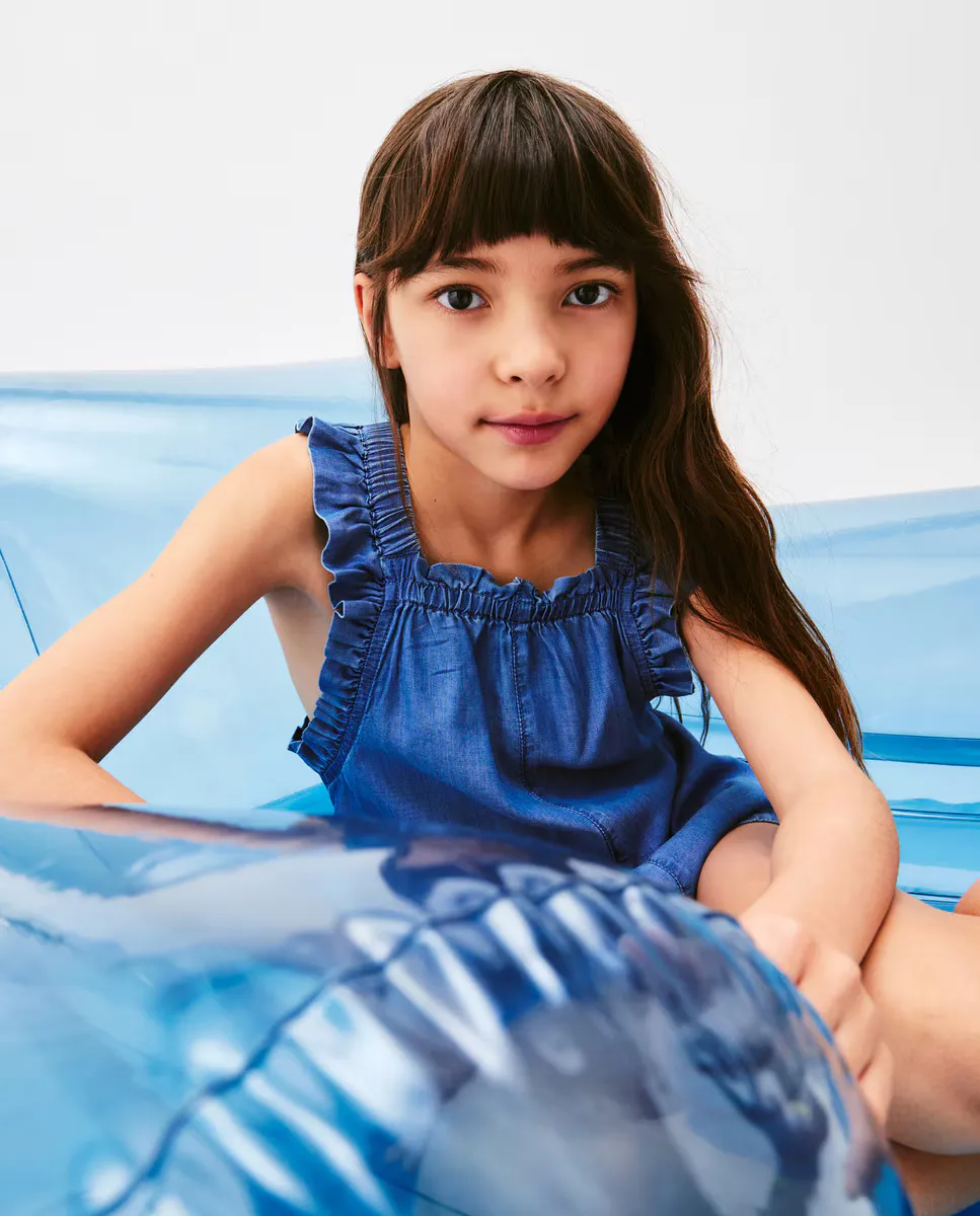 Короткий комбинезон для девочки с оборкой Kids El Corte Inglés, бледно-голубой
Короткий комбинезон для девочки с оборкой Kids El Corte Inglés, бледно-голубой