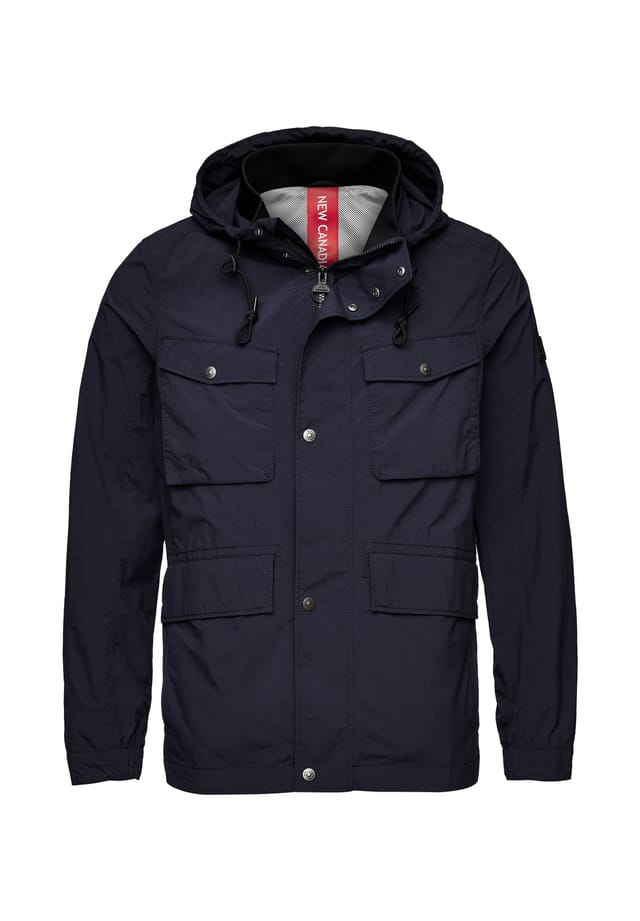 Летняя куртка из хлопчатобумажной ткани с воротником-стойкой. New Canadian, синий
Летняя куртка из хлопчатобумажной ткани с воротником-стойкой. New Canadian, синий