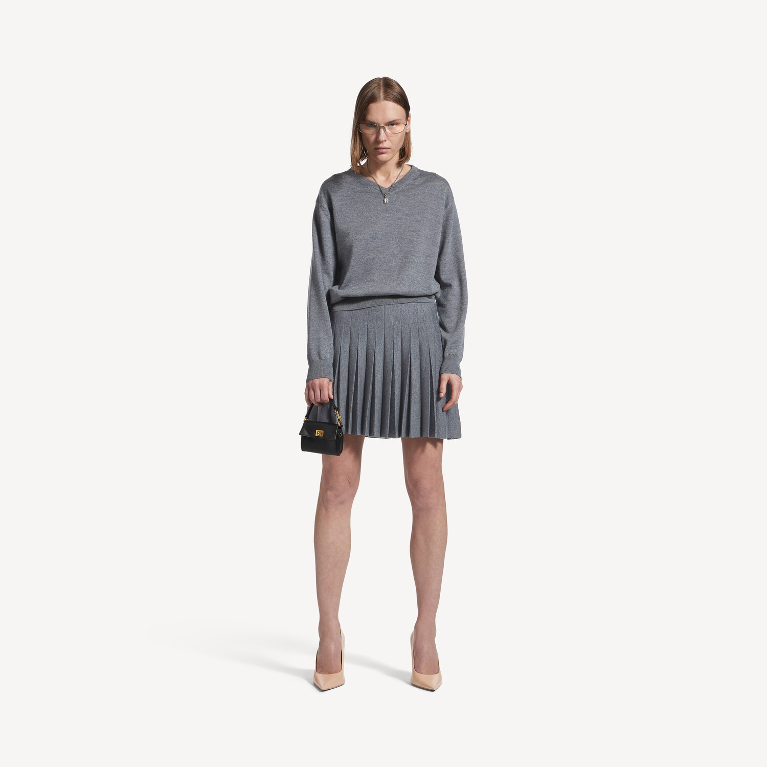 Женская плиссированная юбка серого меланжевого цвета BALENCIAGA, меланжевый серый
Женская плиссированная юбка серого меланжевого цвета BALENCIAGA, меланжевый серый