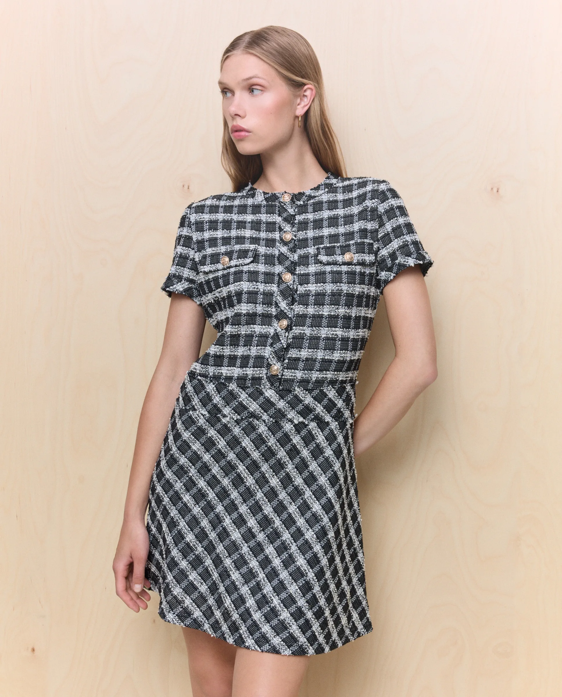 Короткое платье с жаккардовыми пуговицами и короткими рукавами Easy Wear, песочный
Короткое платье с жаккардовыми пуговицами и короткими рукавами Easy Wear, песочный